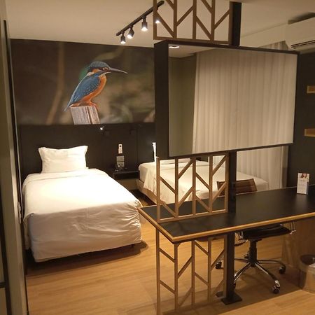 فندق راديسون بورتو أليجري بورتو أليغري المظهر الخارجي الصورة A room at the hotel